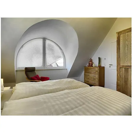 Ferienhaus Caral - Die Familienferienwohnung In Ostseeheilbad Zingst