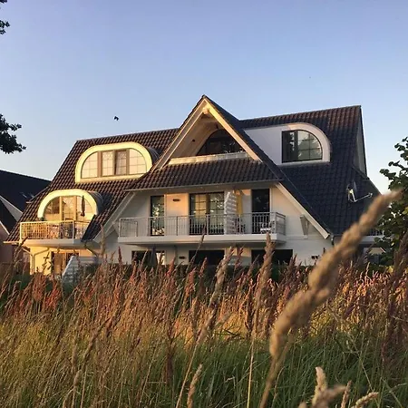 Caral - Die Familienferienwohnung In Ferienhaus Ostseeheilbad Zingst